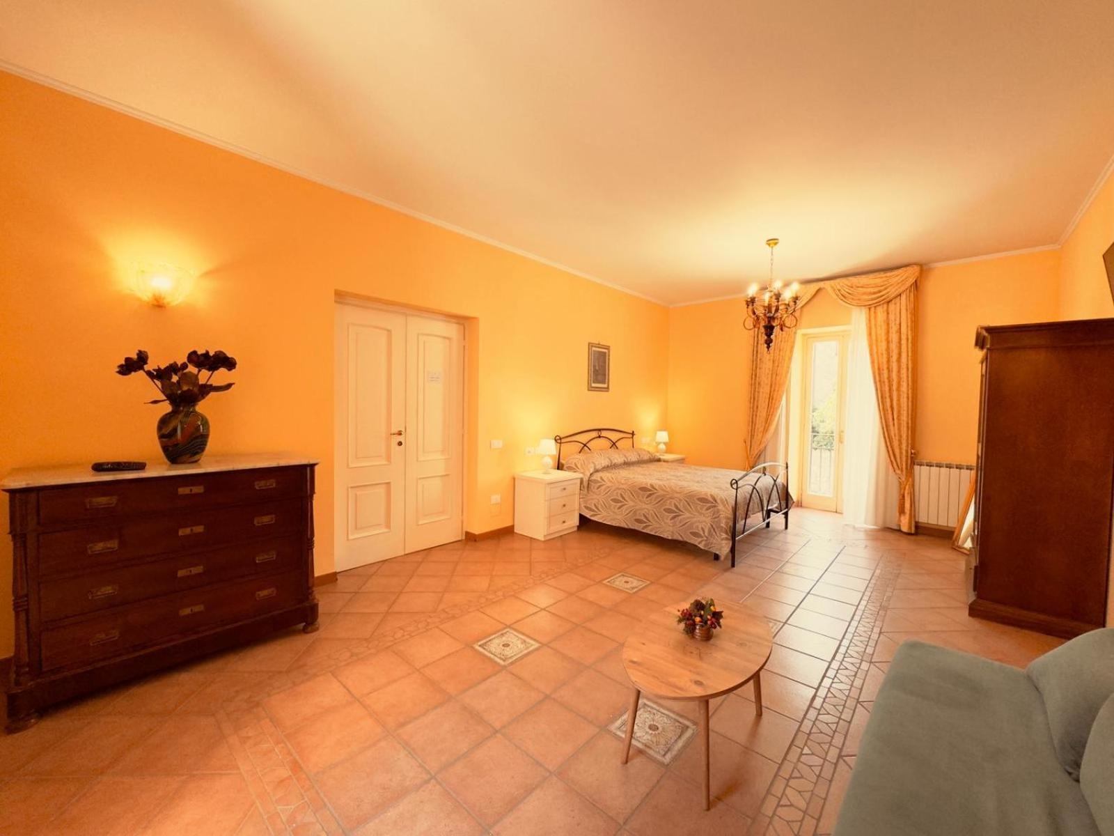 Casa Pepe - Fondi Vertice Rooms Exterior photo