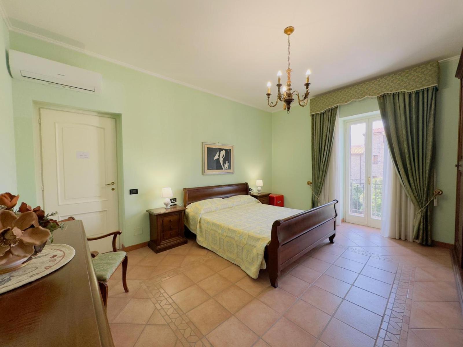 Casa Pepe - Fondi Vertice Rooms Exterior photo